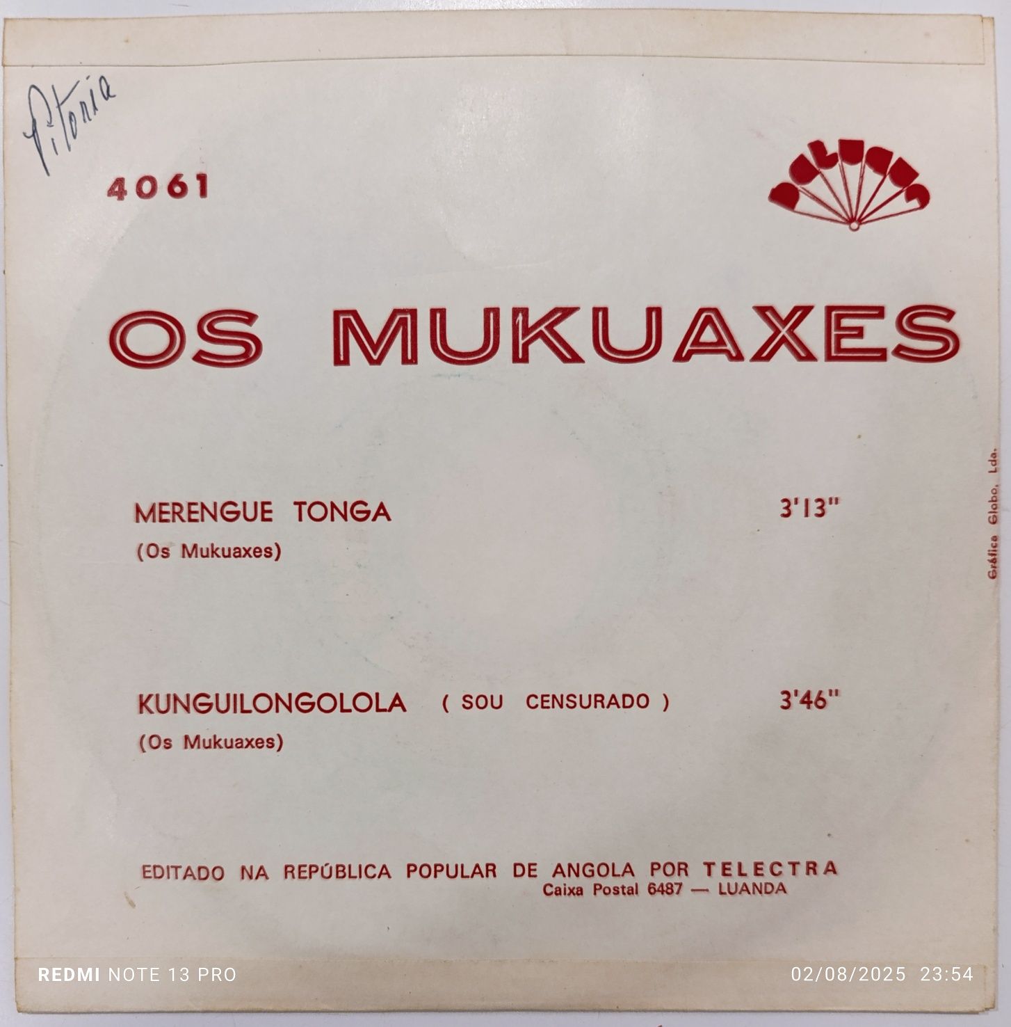 Os Mukuaxes Single