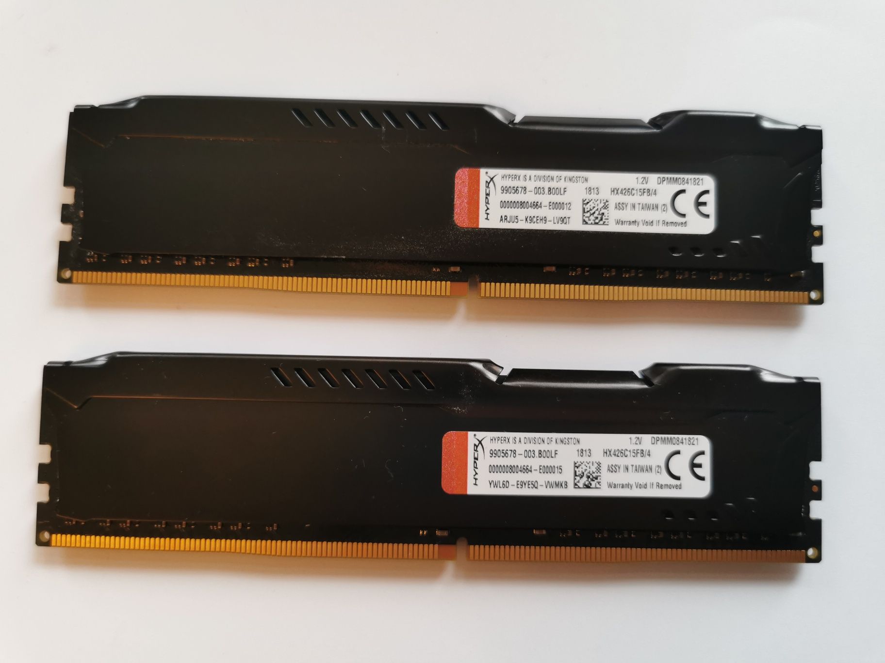 2x 4GB Kingston xyper fury DDR4