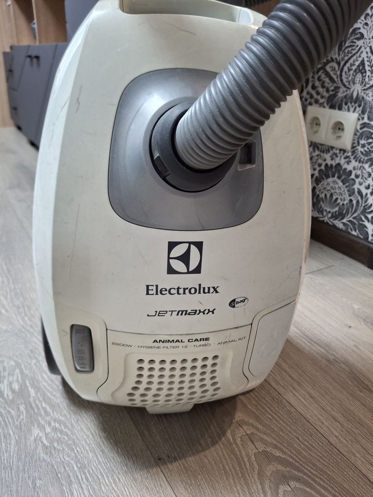 Пылесос Electrolux б/у