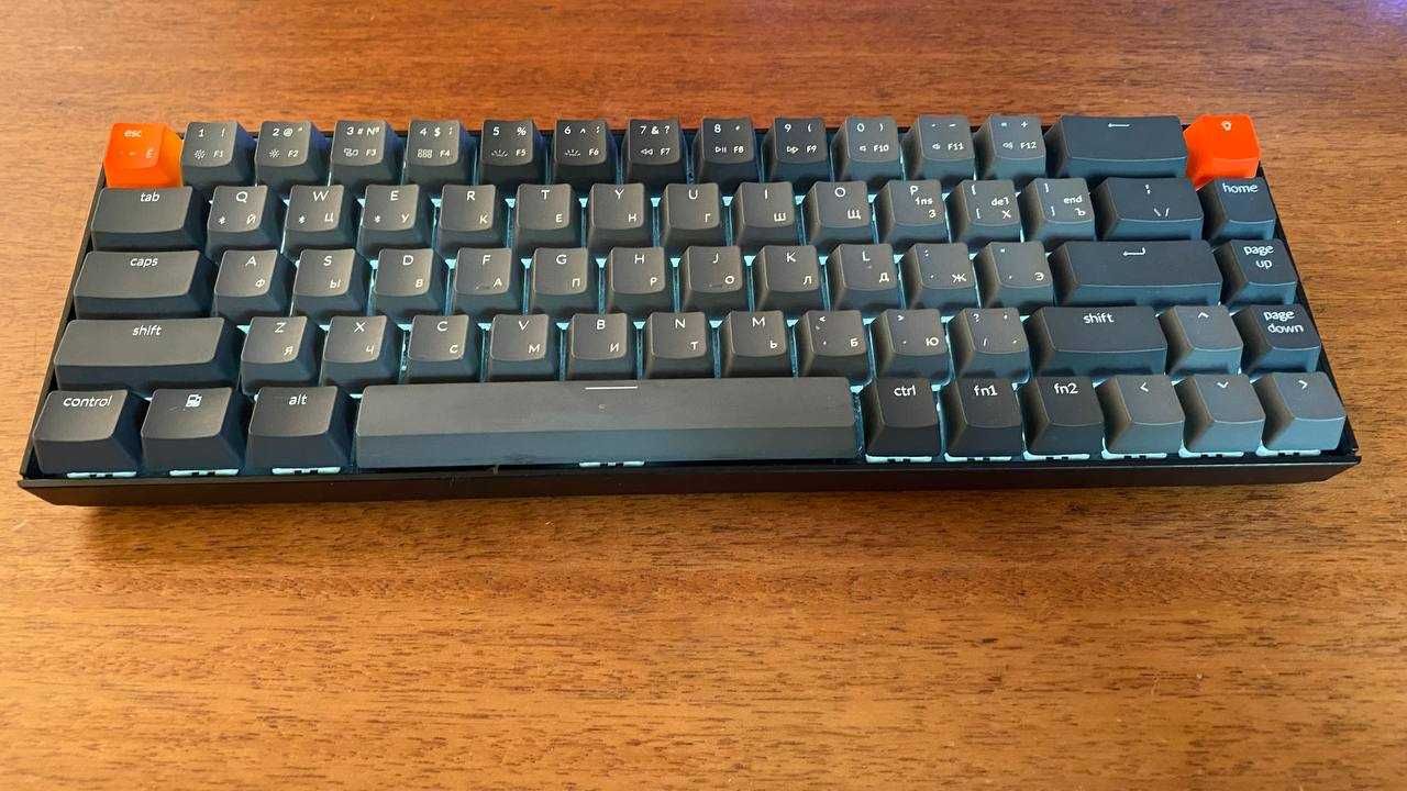 Keychron K6 68 Key Gateron Blue White LED USB/Bluetooth Black