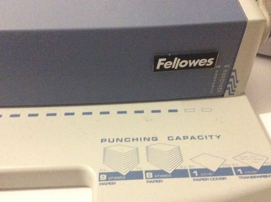 Encadernadora (barra plástica) Fellowes