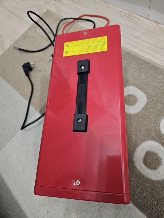 Інвертор Well UPS 800 VR(480) 12V