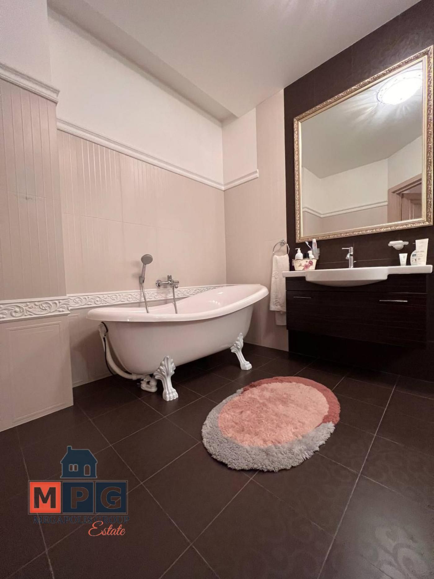 Продаж / Квартира / Культури, Держпром, Харків