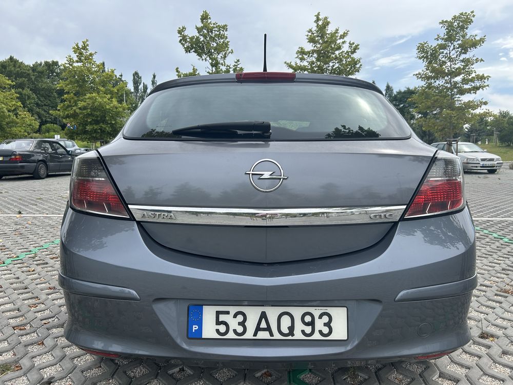 Opel Atra 1.3 CDTI