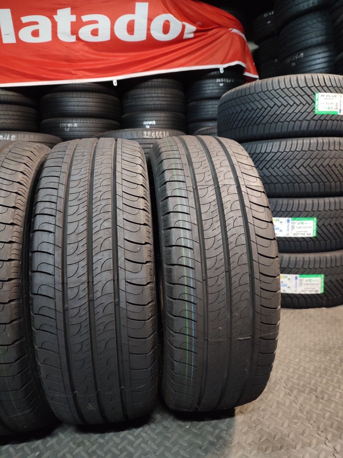 Opony 215/60/17 C Goodyear Efficient Grip Cargo * Nowe !! VAT Wysl *