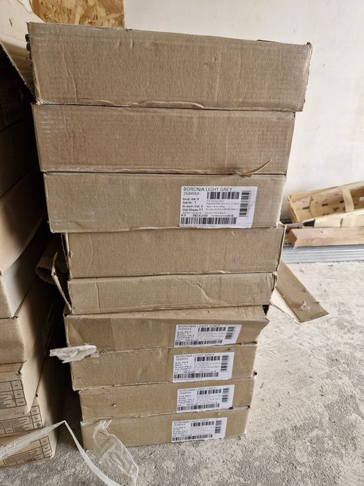 Płytki boronia light grey 60x30 ok 14m2