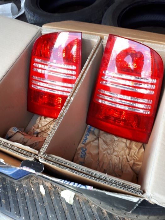 Komplet Nowych Oryginalnych Lamp tylnich Skoda Octavia Kombi 2007/2014