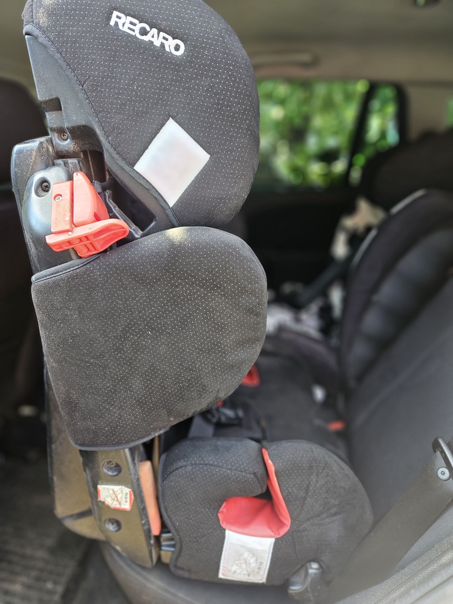 Recaro Young Sport 9-36кг автокрісло