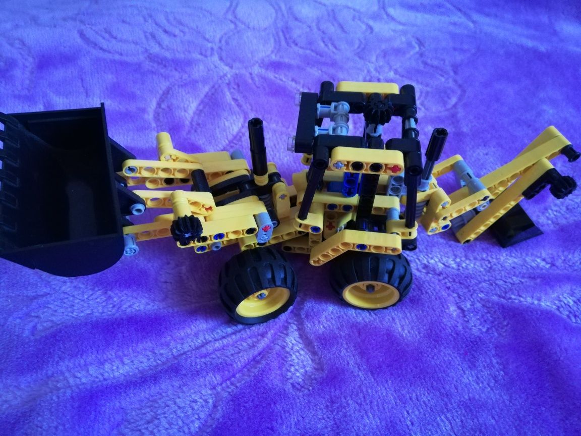 LEGO Technic 42004 koparko-ładowarka