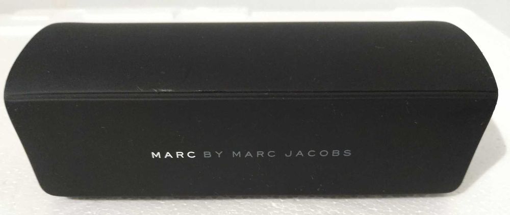Óculos de sol Marc By Marc Jacobs.