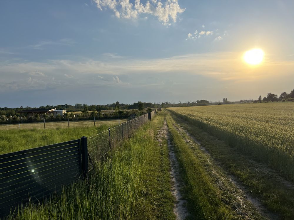 Działka nad jeziorem Krasne