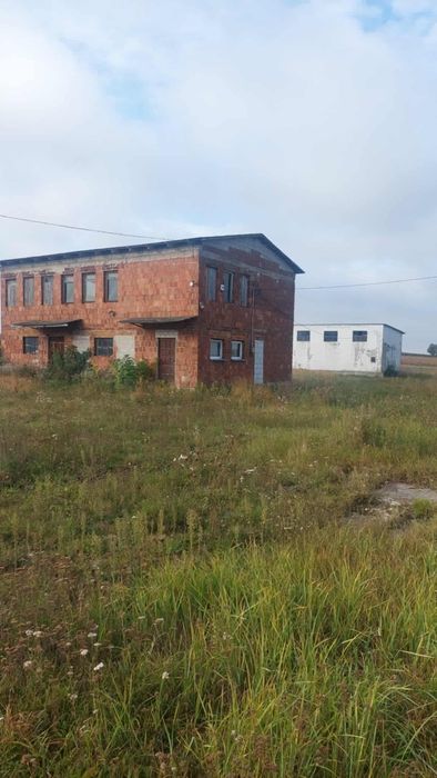 RSP ZAGRODA sprzeda grunty rolne wraz z zabudową o pow. 41 300m2