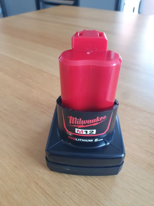Baterie Milwaukee M12
