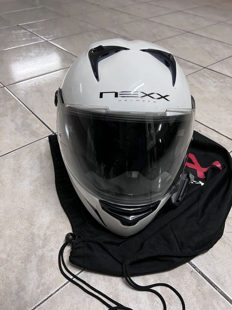 Capacete Nexx branco senhora tamanho S