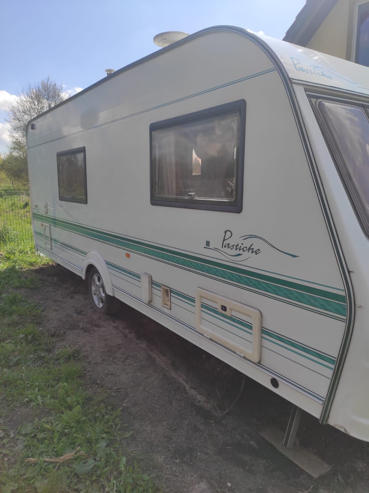 Sprzedam przyczepę kempingową Couchma Pastiche 520/4 2001 r