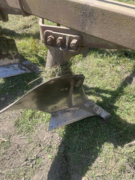 Трактор к 701. 2011 рік випуску