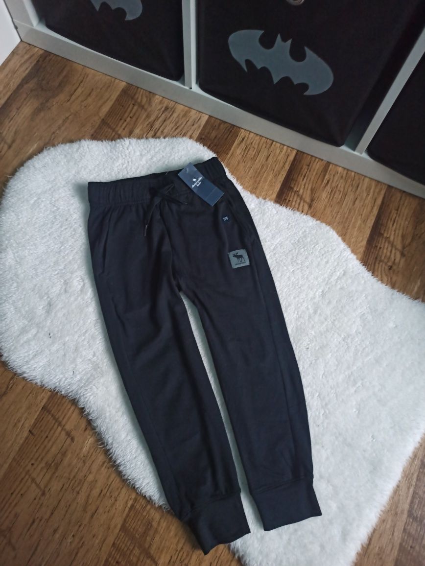 Spodnie jogger abercrombie 116 5/6 lat nowe