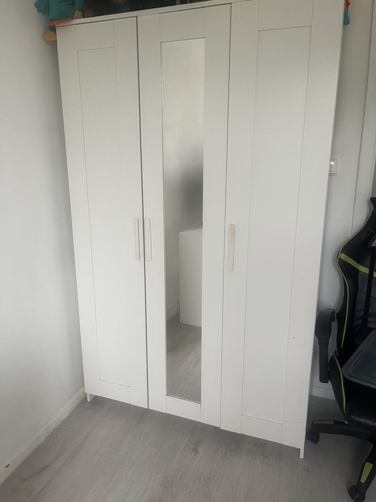 Zestaw mebli do pokoju dziecka ikea białe