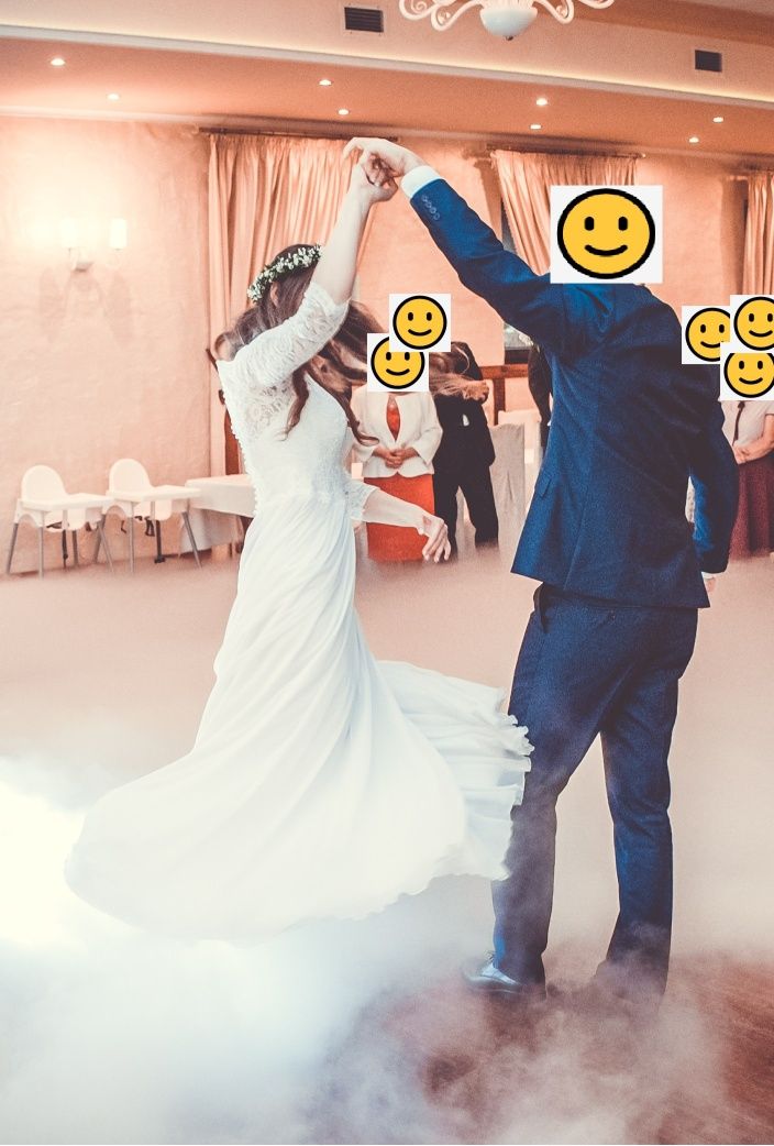 Piękna suknia ślubna