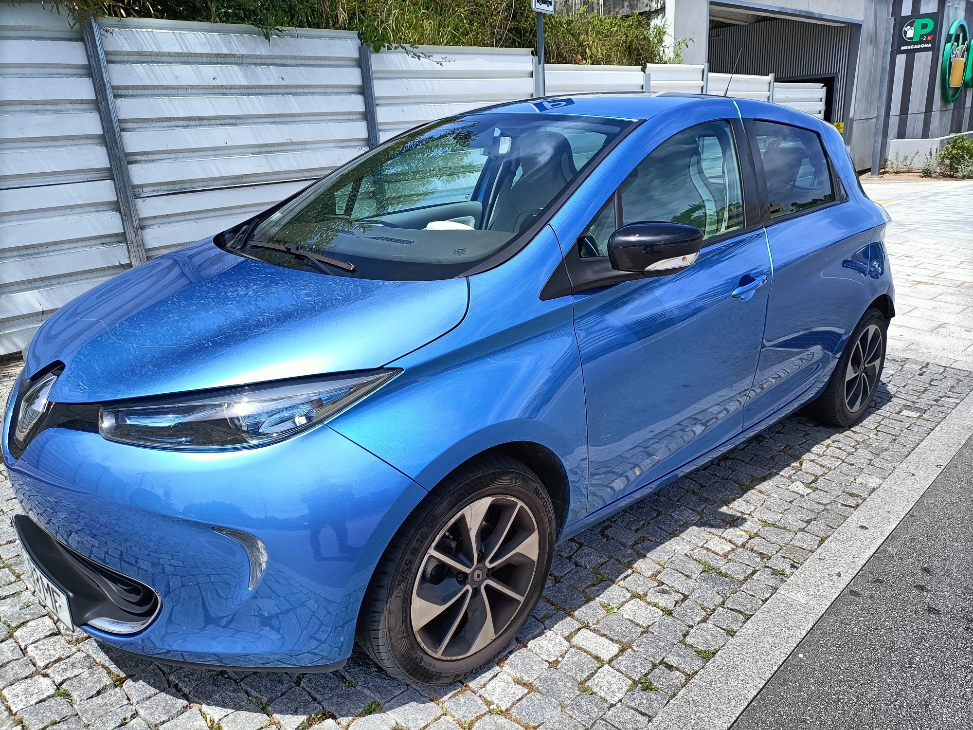 Renault Zoe 41 kw c/Baterias próprias