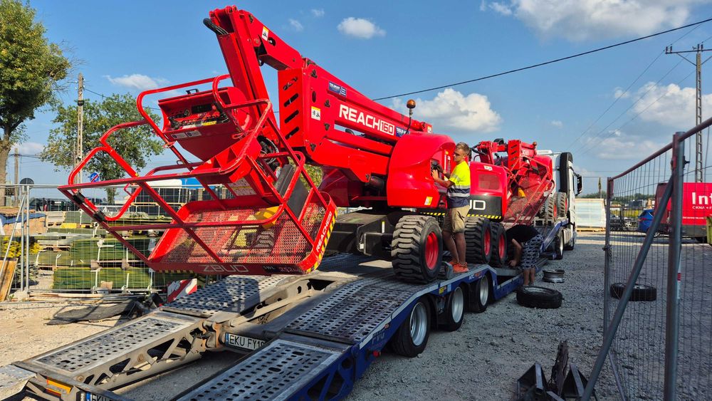 Podnośnik przegubowy koszowy nożycowy podest samojezdny zwyżka wynajem