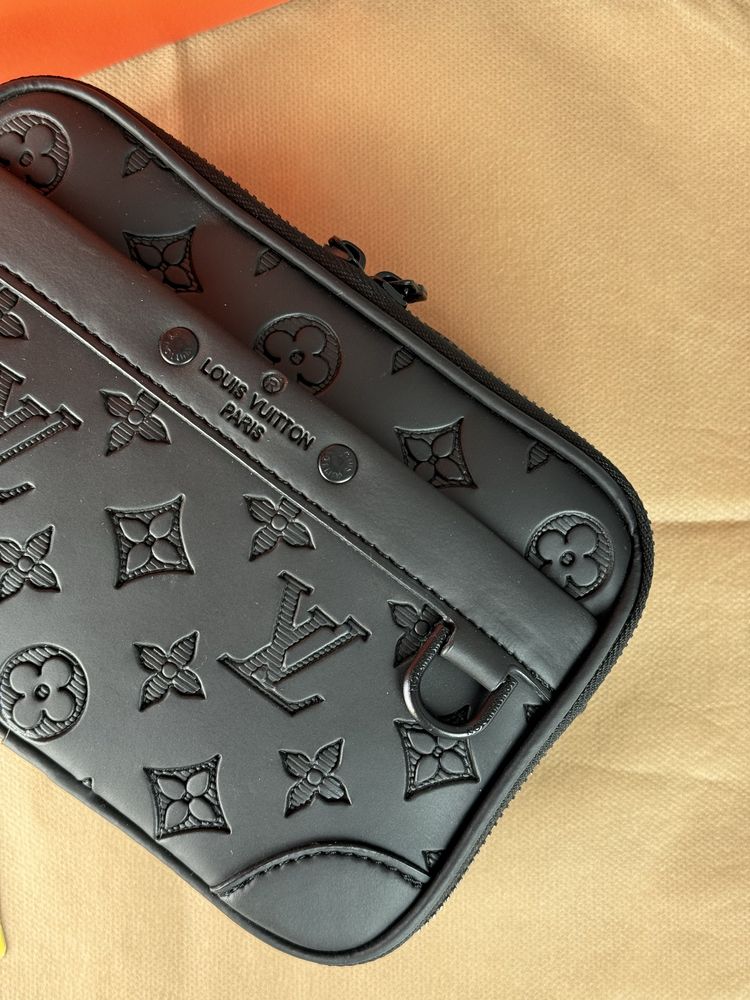 Мужская сумка Louis Vuitton чоловіча сумка бананка барсетка месенджер
