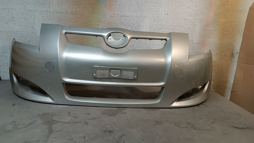 Vendo parachoque de frente Toyota Corolla ano 2008/10