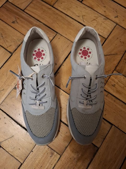 Sapatos tamanho 41