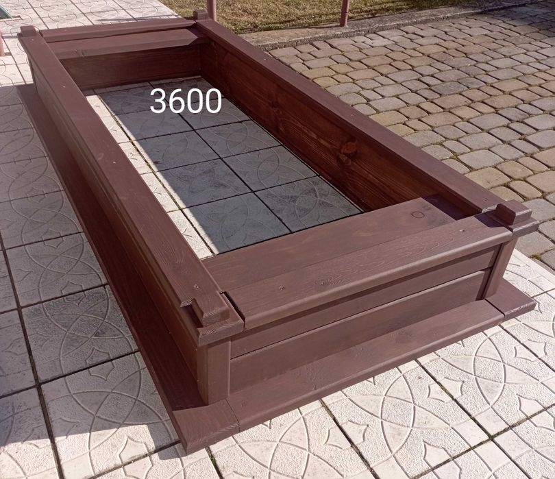 Надгробок дерев'яний гробівець обрамівка на цвинтар кладовище