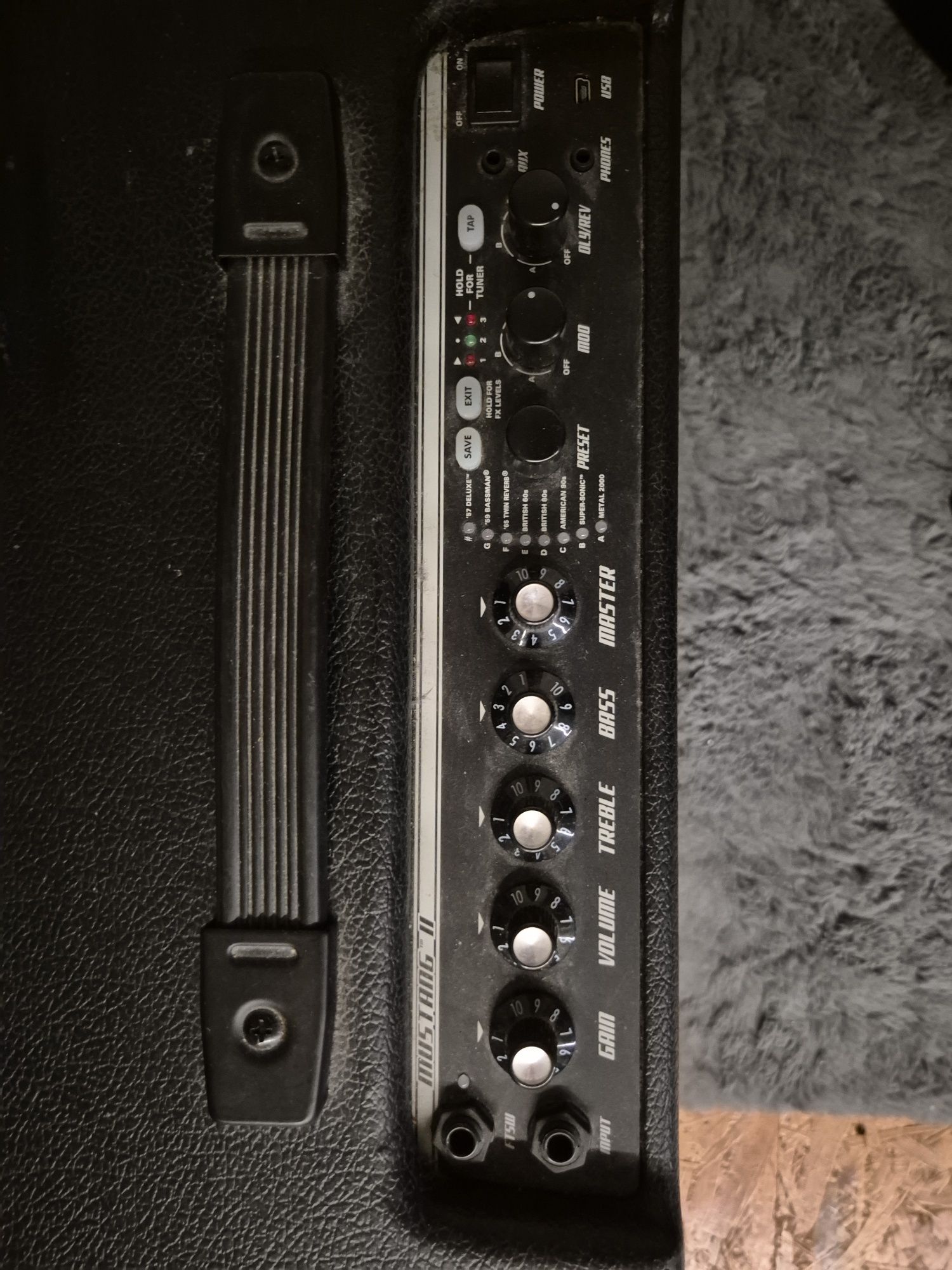 Fender Mustang II (v.2)