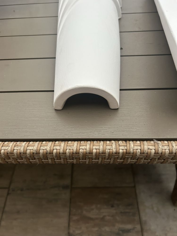 Kinkiet gipsowy salon