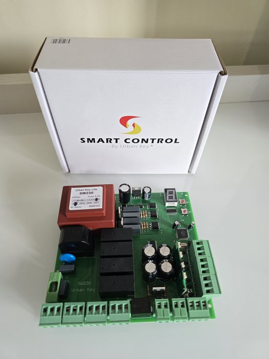 Placa Universal para Motores de Braços 230V