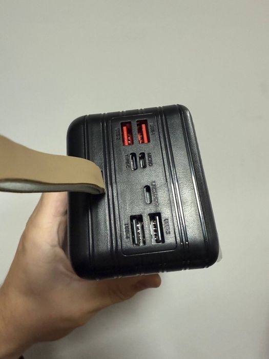 PowerBank 60000mah fast charger + LED