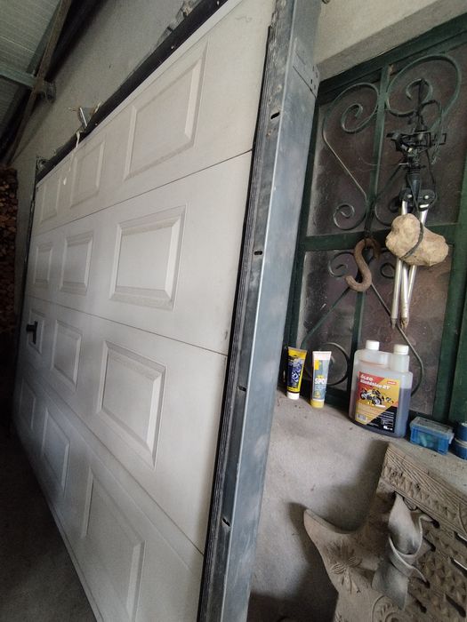 Portao de garagem como novo