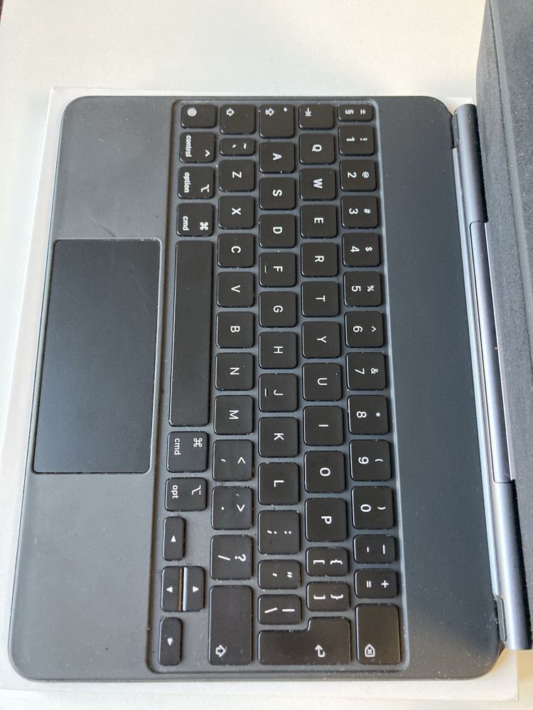 Ipad PRO 11 2gen Wifi Cellular 128GB 2020 + klawiatura folio i mysz