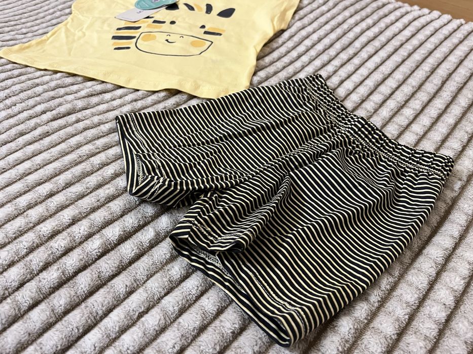 Новенький комплект літнього одягу 12-18 місяців LC Waikiki