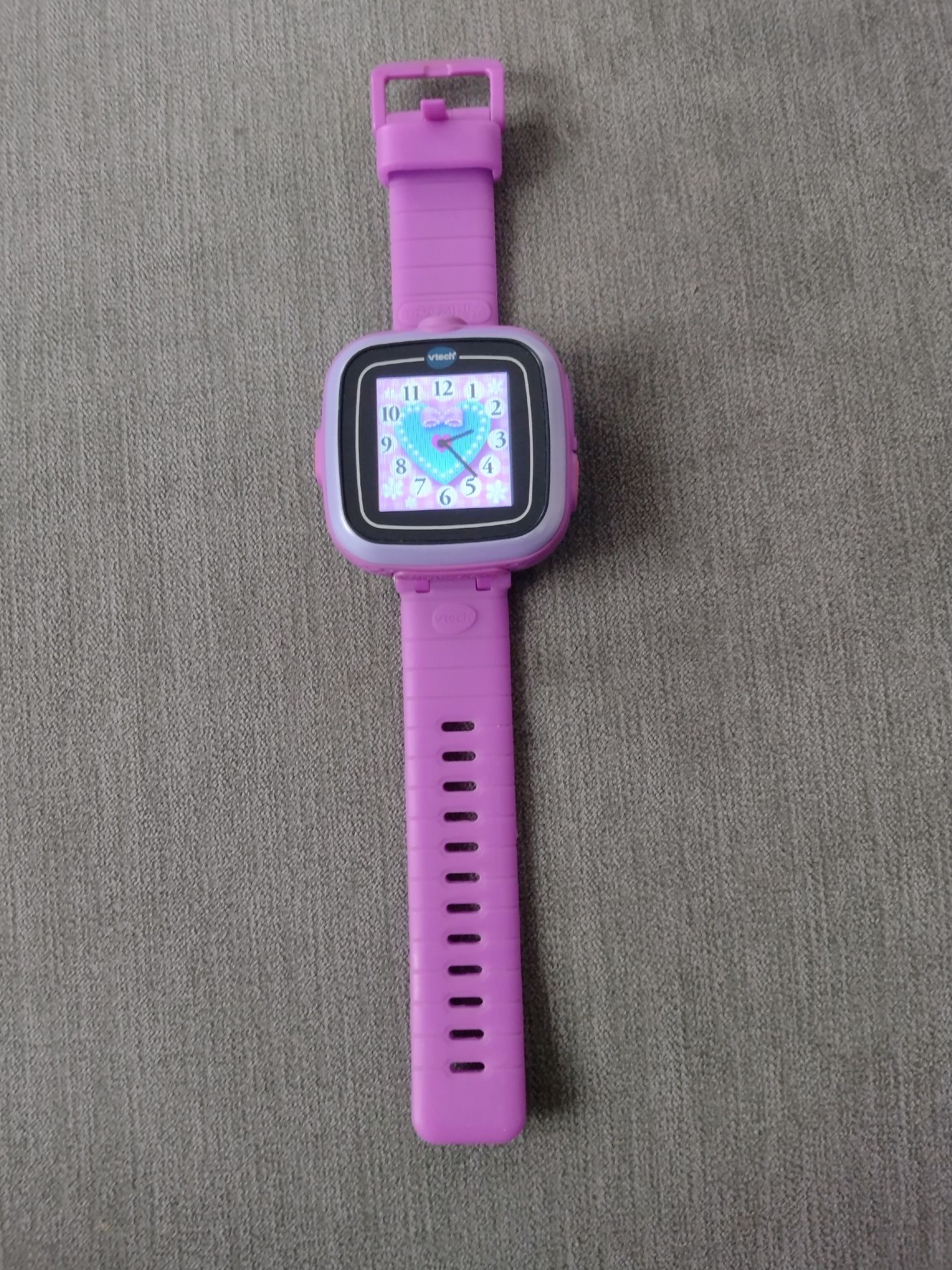 Smartwatch firmy Kidizoom zegarek dla dziecka fioletowy