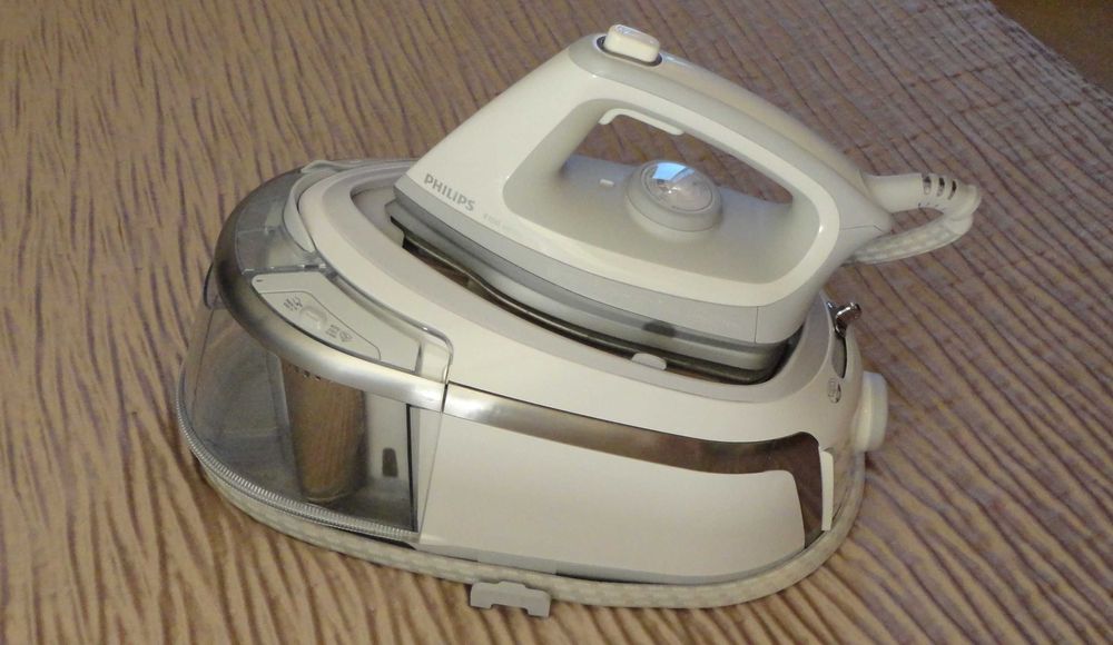 GC9140 PHILIPS - Ferro e caldeira de engomar roupa: *Como NOVO!*