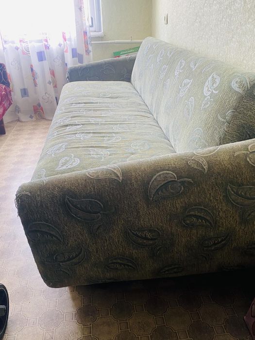Продам   диван в хорошем состоянии