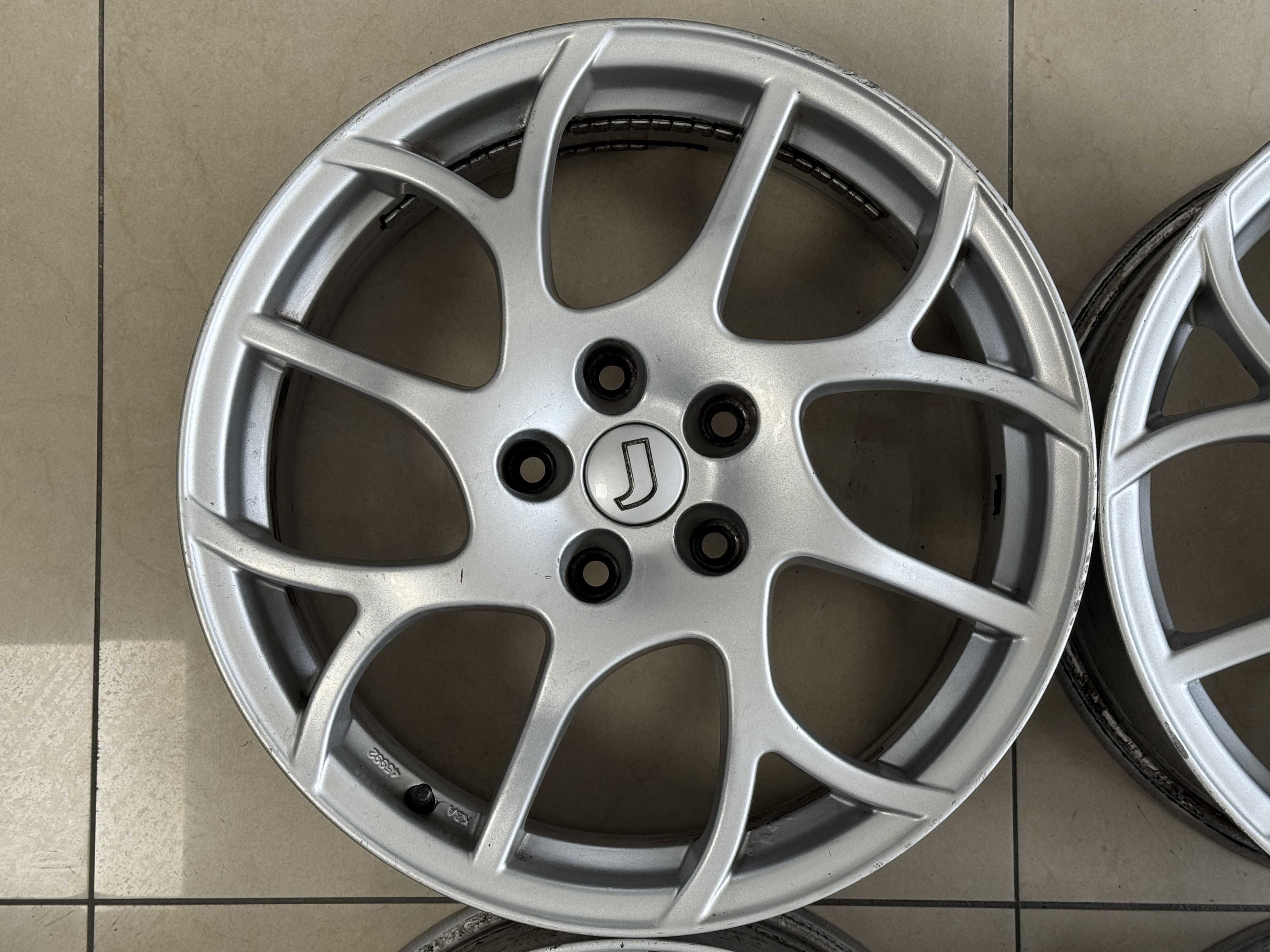 Легкосплавные диски Rondell 0044 R18 5*114.3