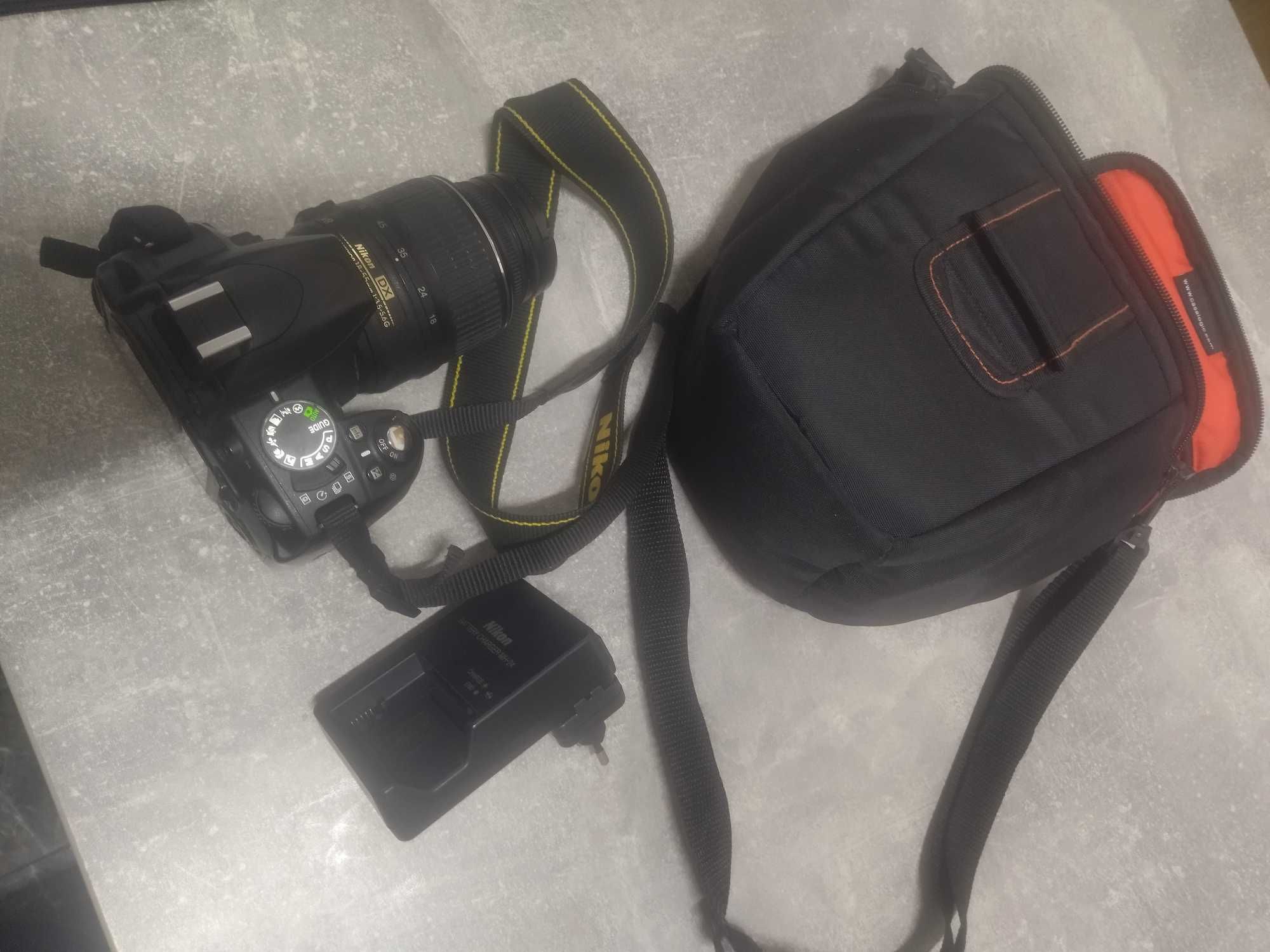 Aparat Nikon3100D, dobry stan, w zestawie torba i ładowarka