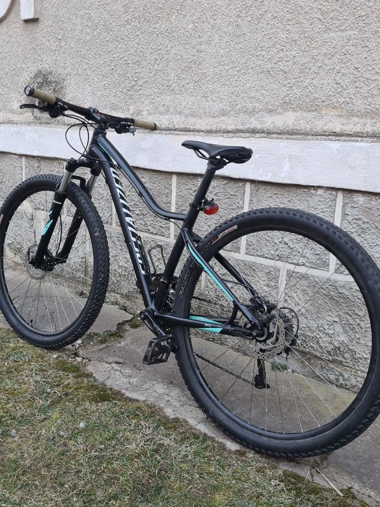 Велосипед Specialized Jett 29