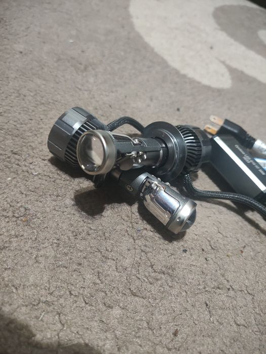 Продам Лед лампи з лінзами H7