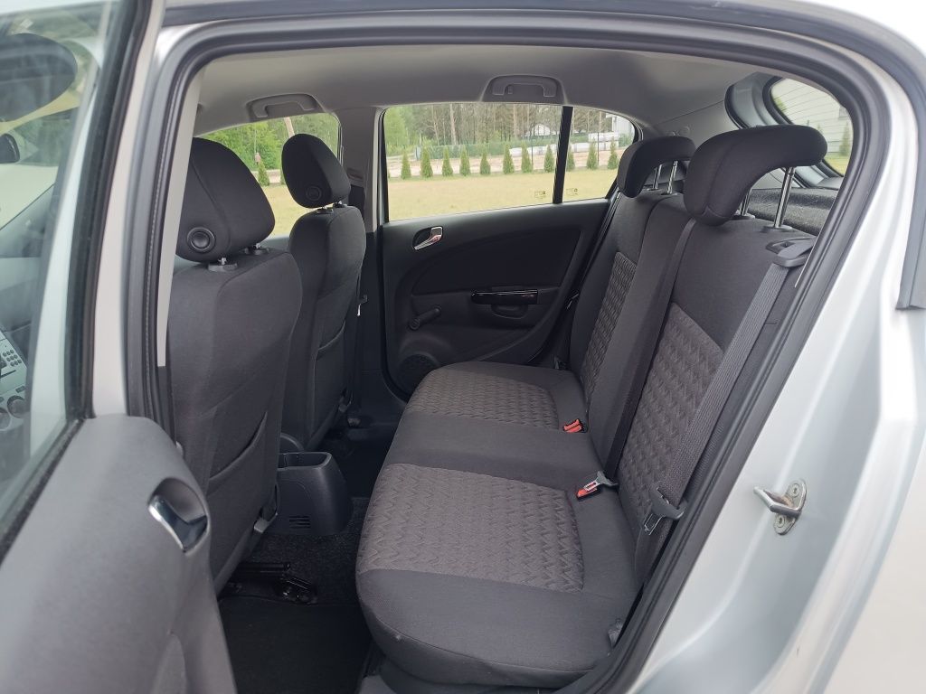 Corsa D Lift 1.4 benzyna super stan