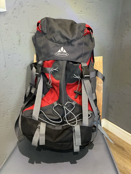 Vaude Triset 38+8 plecak turystyczny trekkingowy jak nowy !