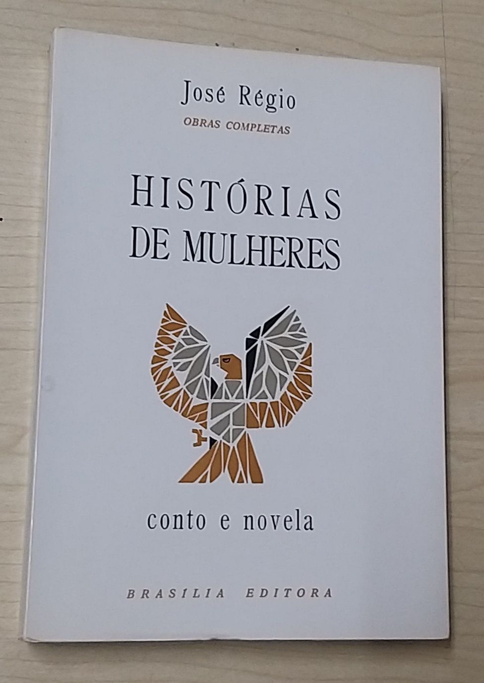 Histórias de Mulheres de José Régio.