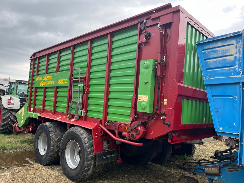 Przyczepa Strautmann Giga Vitesse 4001 DO