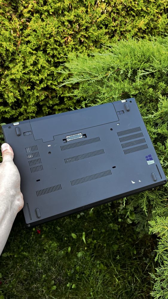 Lenovo ThinkPad T470 i5-6200U 8ГБ DDR4 SSD 512ГБ FHD 14»