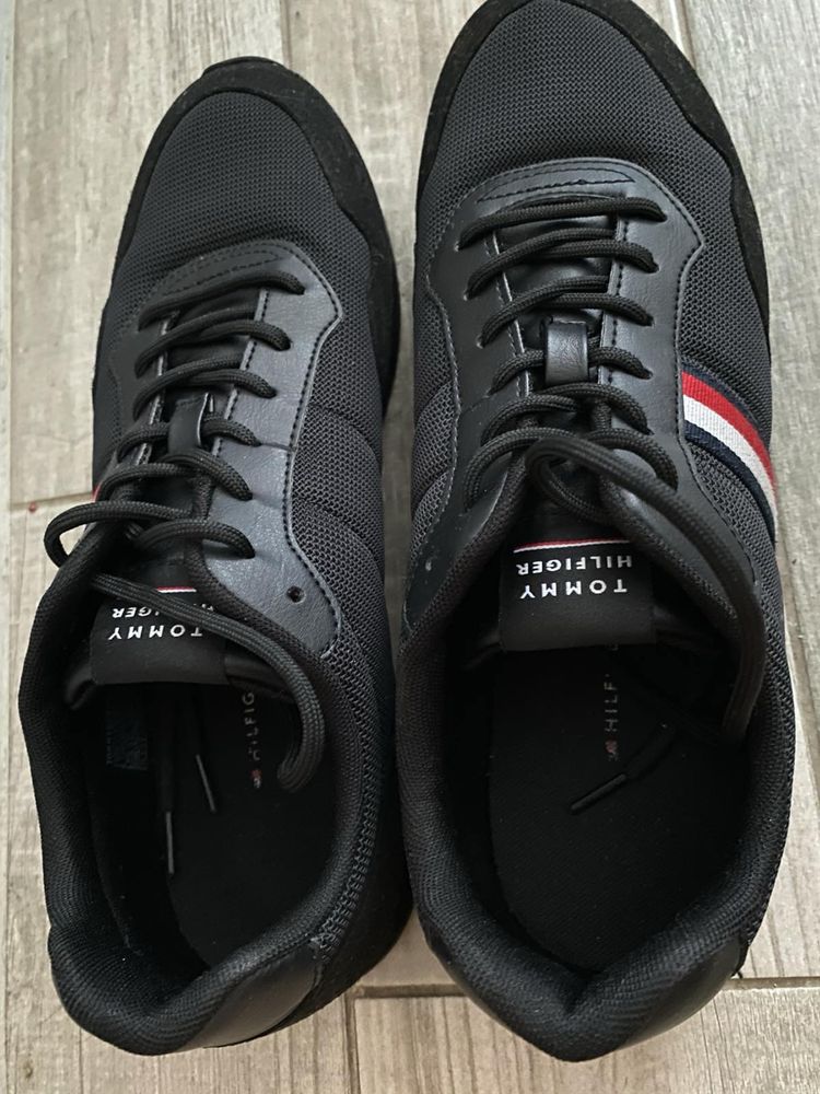 Кроссовки tommy hilfiger