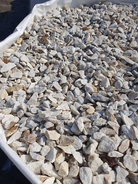 Kwarc Ivory piękne kamyki ogrodowe ozdobne kamienie ogród grys